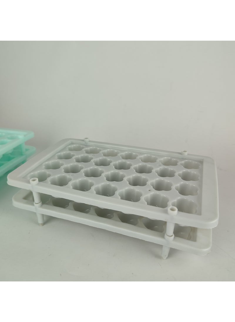 Generic - Two-tier ice cube tray, ice cubes in the shape of hearts and roses - Image 1