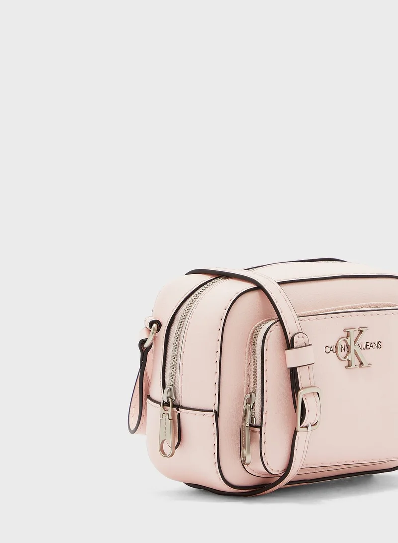 Calvin Klein Jeans Logo Top Zip Camera Bag