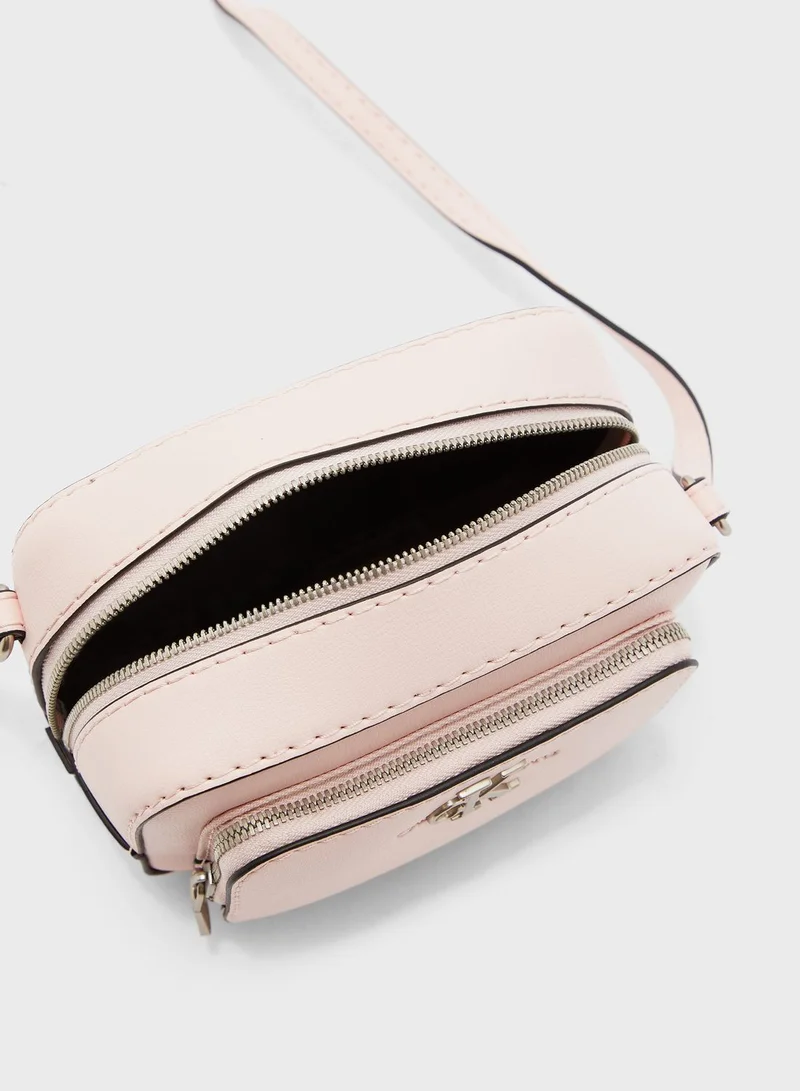 Calvin Klein Jeans Logo Top Zip Camera Bag