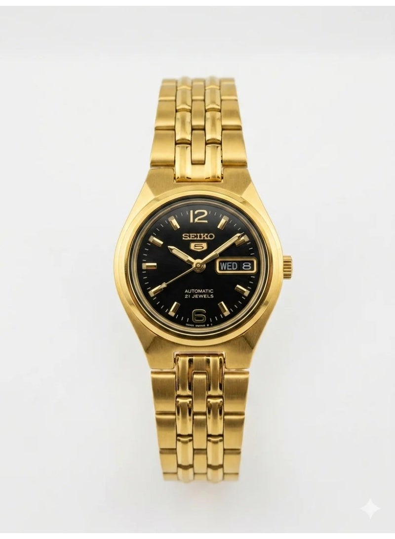 Seiko 5 سايكو SYMK38K1 ساعة أوتوماتيكية للنساء بقرص أسود وسوار من الفولاذ المقاوم للصدأ - Image 1