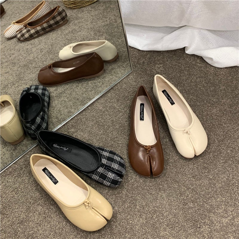 Women's Slip-On Loafer Flat Shoes - Image 4