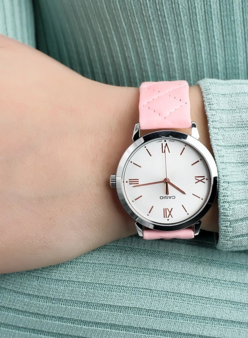 كاسيو Enticer Analog Women’s Watch LTP‑E153L‑4ADF, 36 mm Silver Dial, Stainless Steel Case & Pink Leather Band, Water Resistant - Image 4