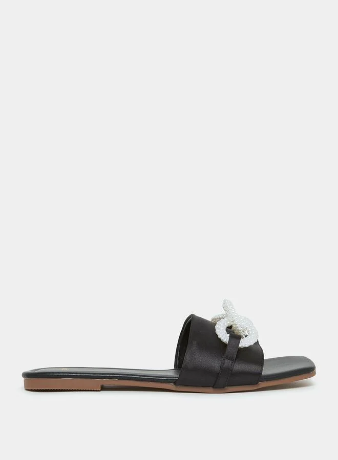 Styli Chunky Link Detail Flat Sandal