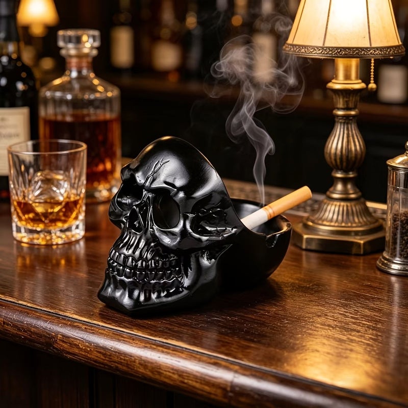 White Skull Ashtray Home Bar Decor Coffee Table Gift - Image 1