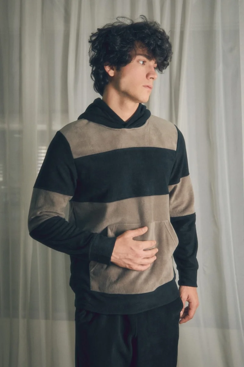 FullaModa Color Block Hooded Kangaroo Pocket Fleece Sweatshirt