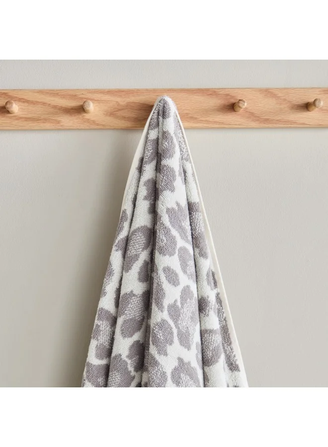 Home Box Opulence Leopard Yarn Dyed Jacquard Turkish Cotton Bath Towel 140 x 70 cm