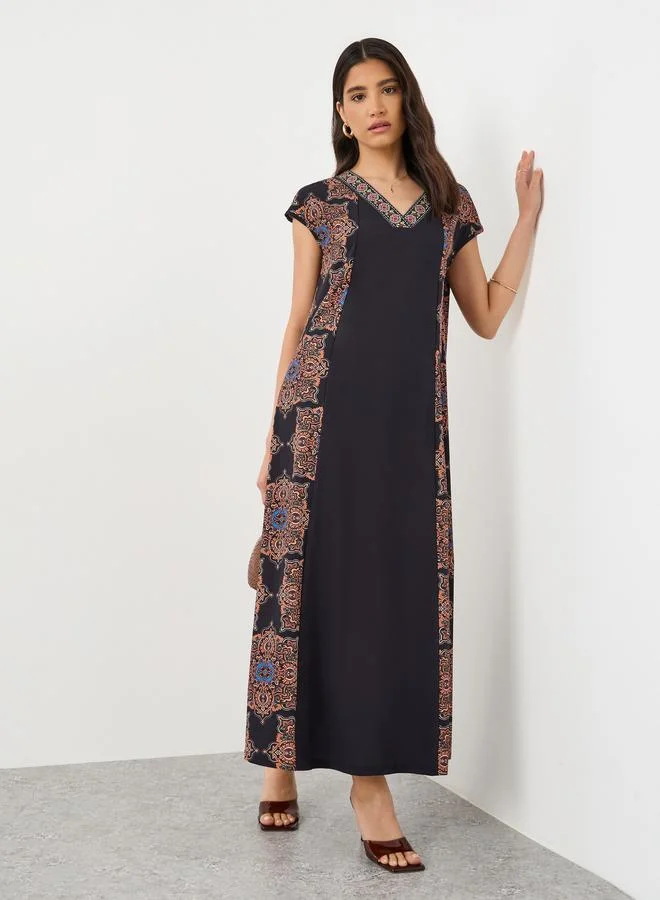 Take Two Take Two Contrast Printed V-Neck Short Sleeve Maxi Dress