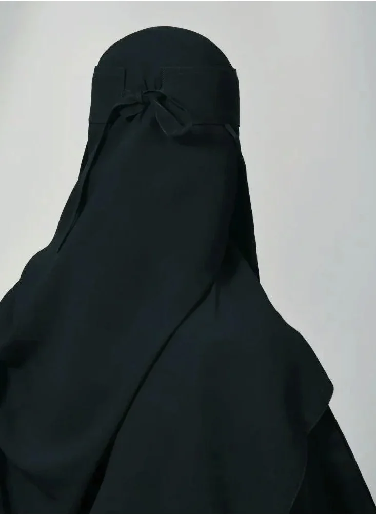 lamha abaya Short niqab with slanted rubber with tie closure