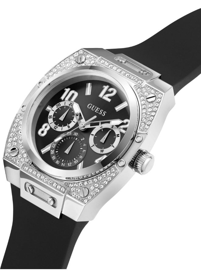 GUESS ساعة رياضية للرجال بحزام أسود من السيليكون بقرص فضي مرصع بالألماس GW0623G1 - Image 2