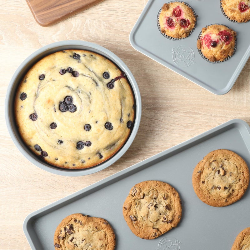 Sur La Table Kitchen Essentials Bake Sale 9 Inch PFOA, PFAS, PTFE Free Nonstick Round Cake Pan - Linen White - Image 2