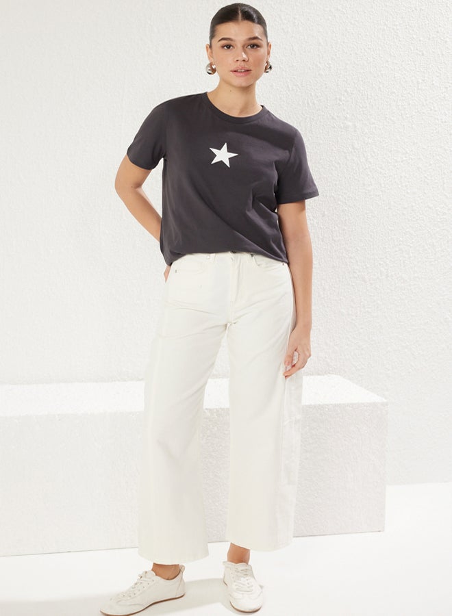 trendyol Anthracite 100% Cotton Star Printed Regular/Normal Pattern Crew Neck Knitted T-Shirt - Image 2