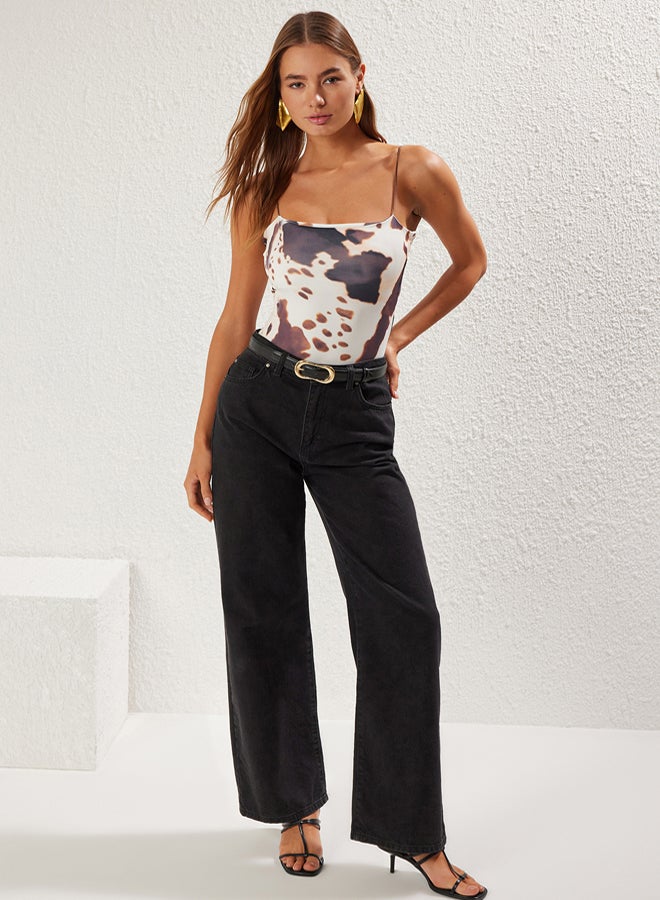 trendyol Brown Animal Patterned Spaghetti Elastic Strappy Knitted Bodysuit with Snaps at the Bottom  - Image 2