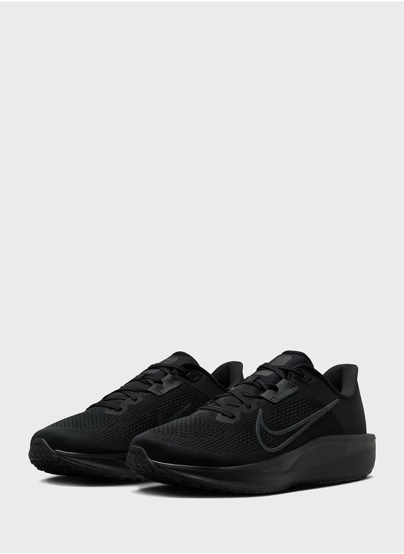 Nike - NIKE QUEST 6 - Image 1