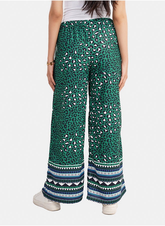 Green All Over Print Pants - pzsku/Z4C9EBADBC806EBCD98CFZ/45/_/1738582262/a4fc2edf-b711-4cb2-a910-a5d2ab58f4b7