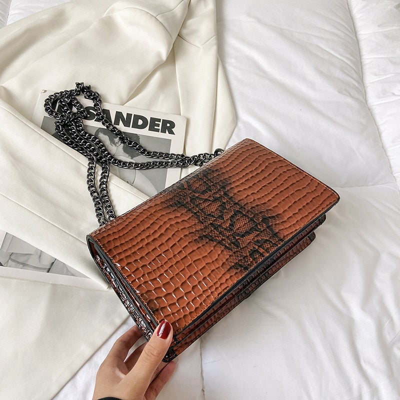 Niche Design Bag Women'S New Fashion Trendy Retro Portable Small Square Bag Crocodile Pattern Chain Crossbody Bag - Image 4