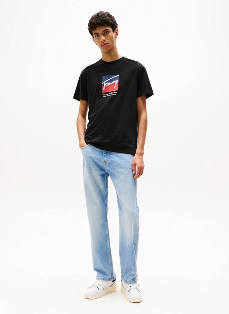 TOMMY JEANS Regular Fit Short Sleeve T-Shirt