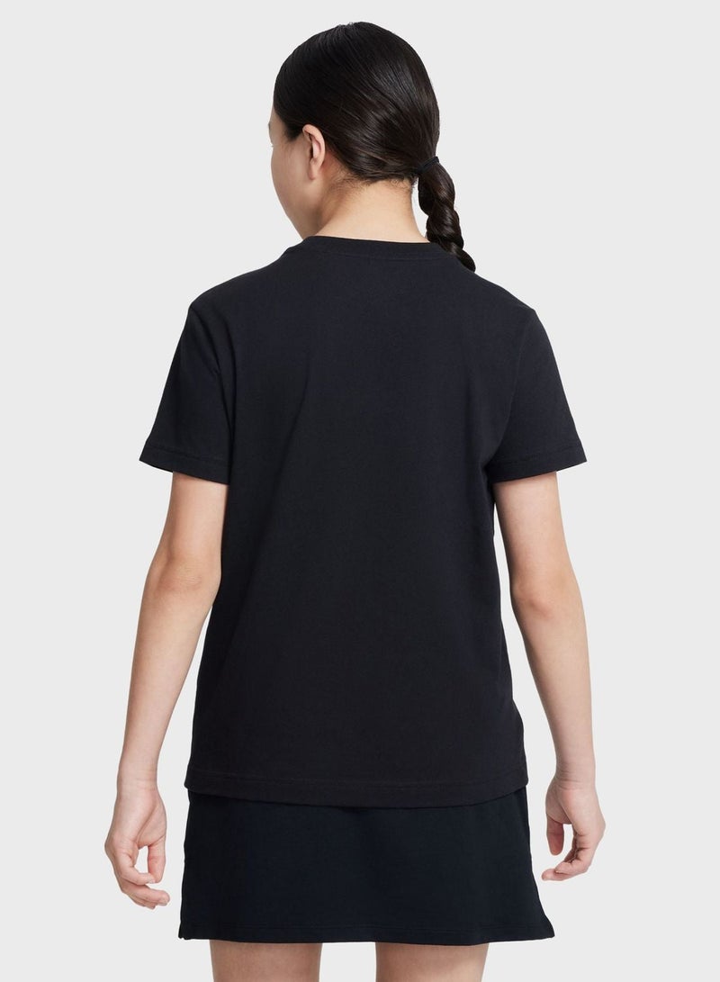 Nike Youth Nsw Club Boy T-Shirt - Image 2