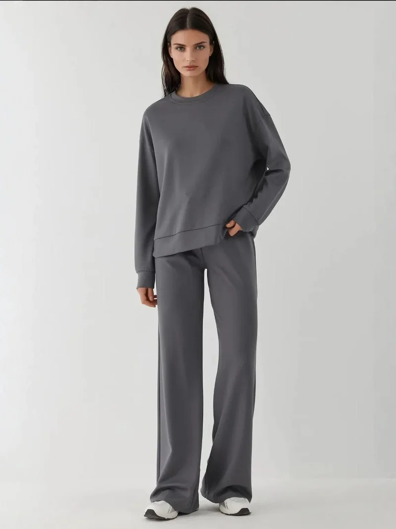 زوبعة سويت شيرت مودال أساسي بلمسة ناعمة