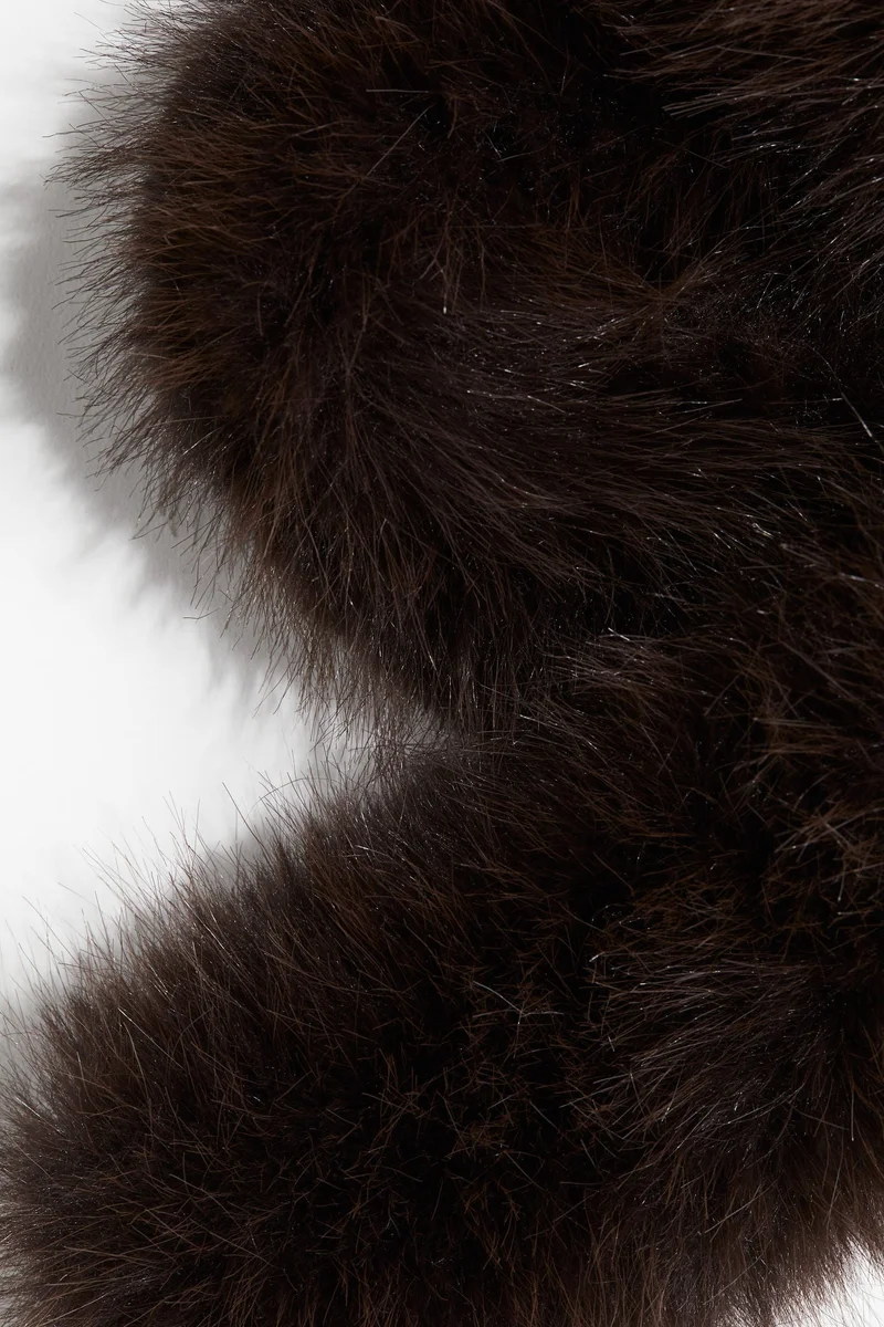 H&M Fluffy-knit scarf