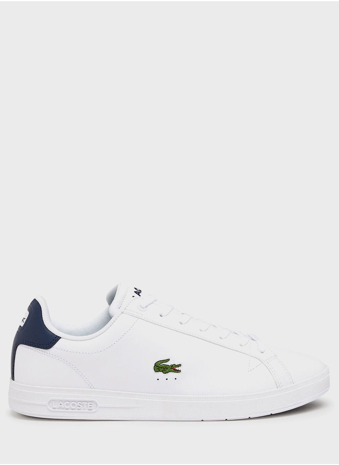 Namshi hot sale lacoste shoes