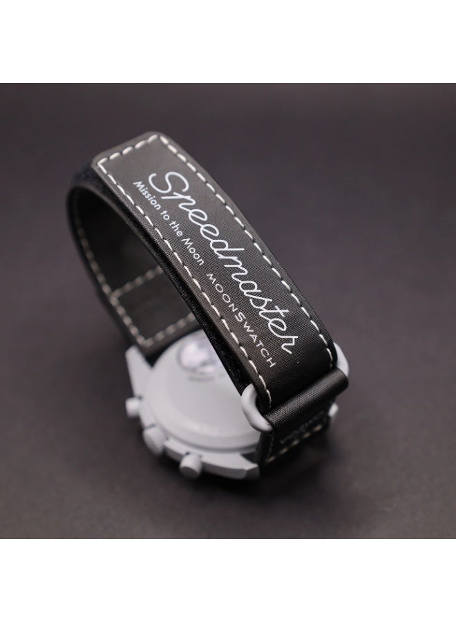 Swatch مون سواتش بيوسيراميك مهمة إلى الأرض فيز SO33M700 - 42 مم - رمادي/أسود - Image 4