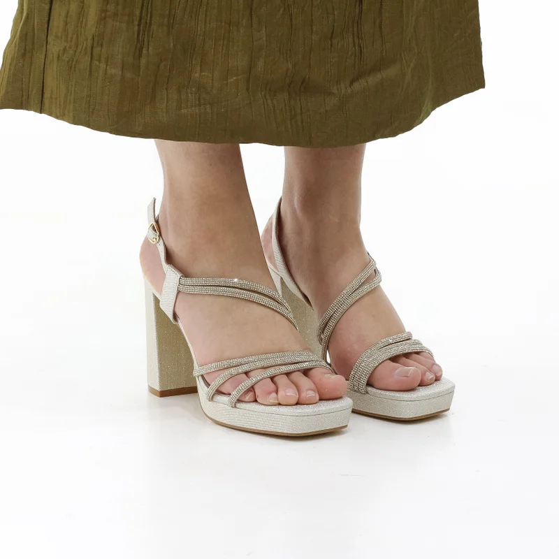 لاماراباريس صندل نسائي بكعب عريض وسمك  سم