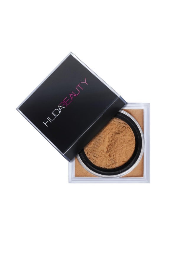 Huda HUDA BEAUTY NEW Easy Bake Loose Baking and Setting Powder - Cinnamon Bun - Image 1