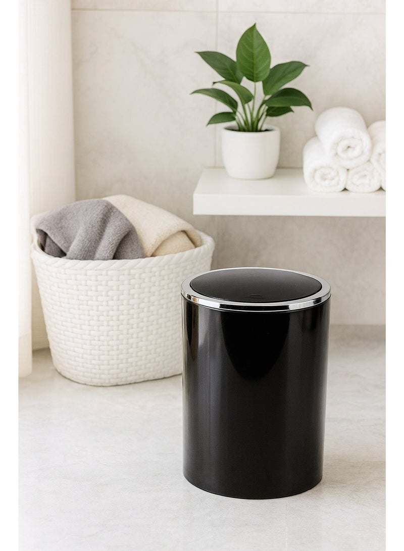 بريمانوفا سلة مهملات أكريليك سعة 6 لتر بغطاء متأرجح مع هيكل معدني فضي – سلة قمامة داخلية مدمجة للحمام وغرفة النوم والمكتب والمطبخ (أسود) - Image 3