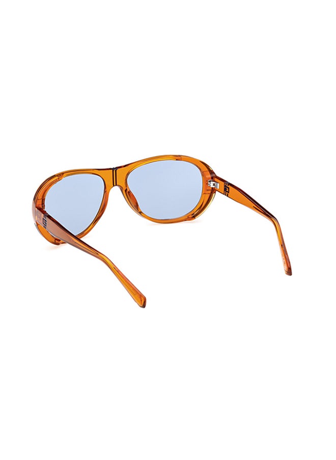 GUESS Pilot Sunglasses For Men - Clear Orange  - Image 3