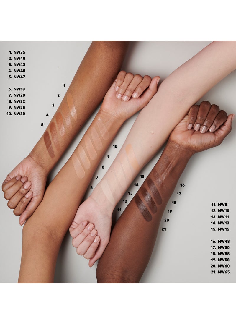 MAC Cosmetics Studio Radiance Serum Powered Foundation - NW43  - Image 4