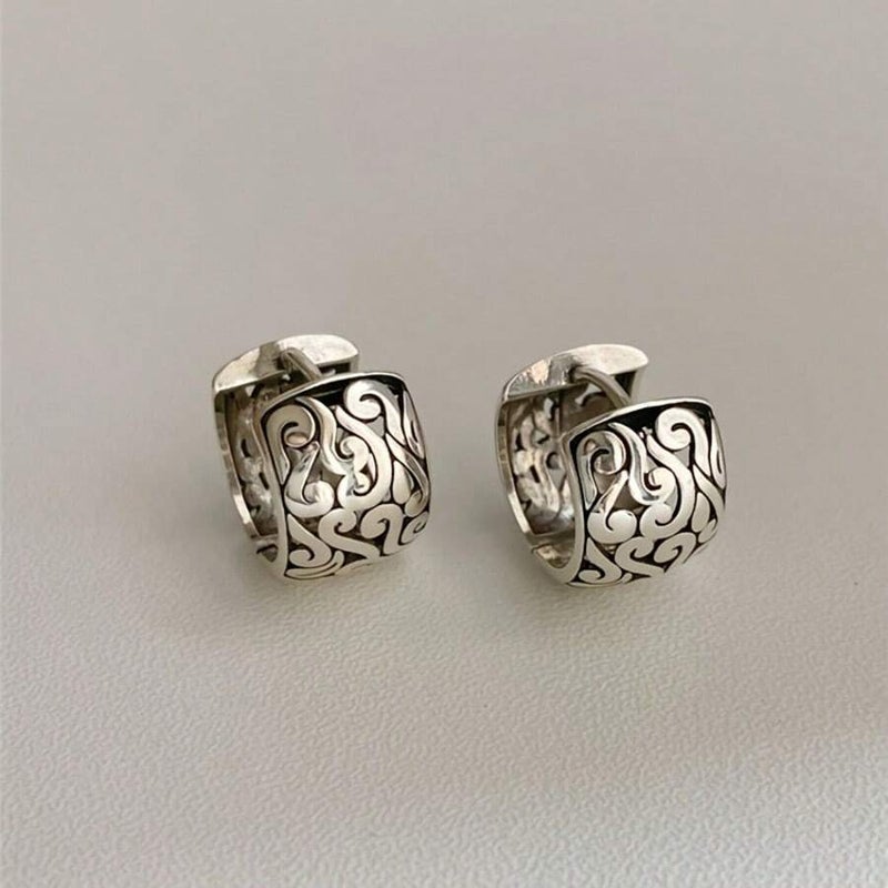 Shein 1 Pair Silver Vintage Hollow Hoop Earrings, Minimalist Copper-Tone Earrings, Perfect Accessory For Daily And Holiday Occasions -  One-Size - Image 2