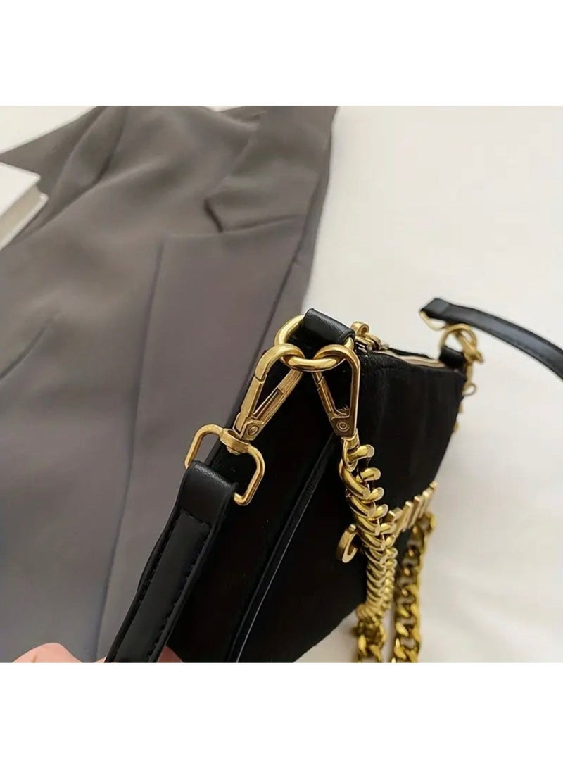 Evening Diva: A luxurious, lightweight, and elegant women's shoulder bag. Crafted from high-quality, soft velvet for a comfortable feel, it features embossed lettering for a touch of classic style. High-quality, lustrous hardware ensures durability and strength. The zipper closure is practical and convenient, and it can be worn as a shoulder bag or crossbody bag Versatile and versatile - Image 2