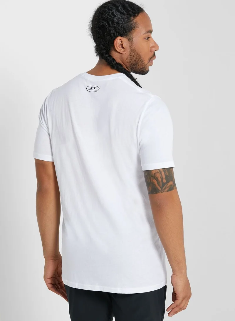 UNDER ARMOUR Sportstyle Left Chest Logo T-Shirt