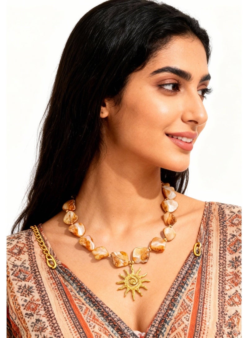 DAEVO Boho Shell Sun Pendant Necklace for Women Statement Choker Ethnic Jewelry for Beach Vacation & Festival Wear - Image 3