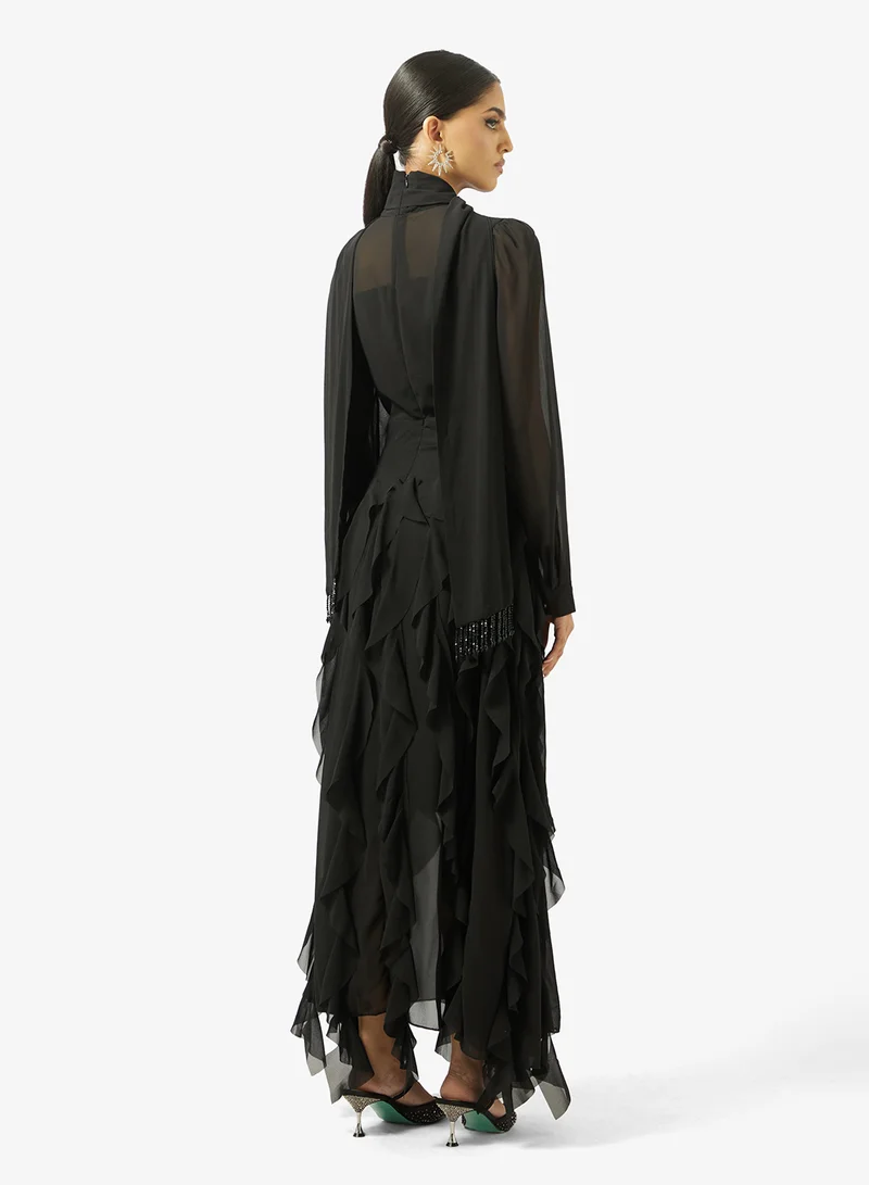 خزانة Ruffled Dress With Neck Tie Up