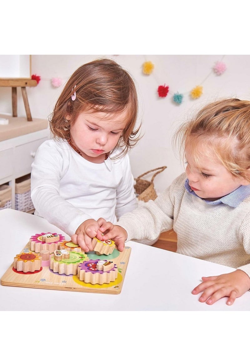 Le Toy Van مجموعة تروس ونوابض ليتوي فان ميدو بيز - لعبة تروس خشبية مكونة من 8 قطع للأطفال، لعب تفاعلي، بناء إبداعي، لعب آلية التروس، لعبة مونتيسوري - Image 3