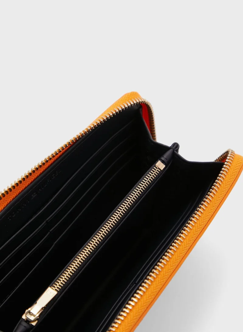 TOMMY HILFIGER Essential Large Clutch