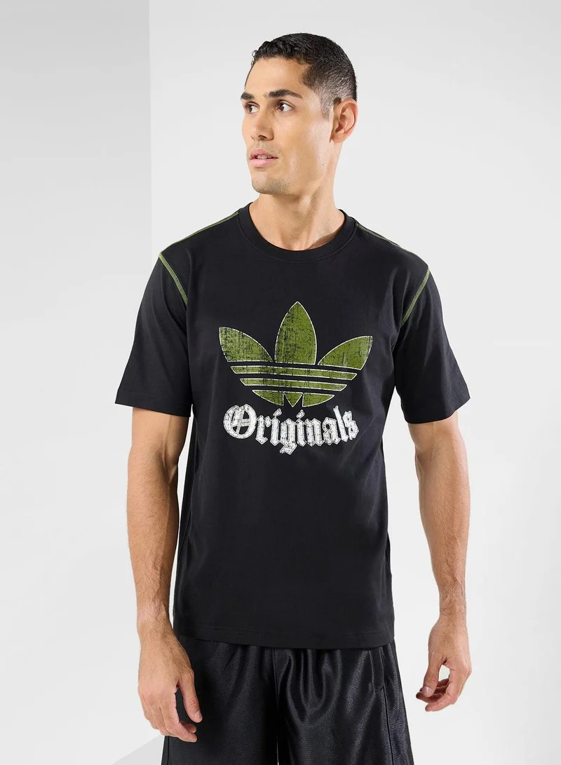adidas تيشيرت جرافيك أسود بأكمام قصيرة للرجال