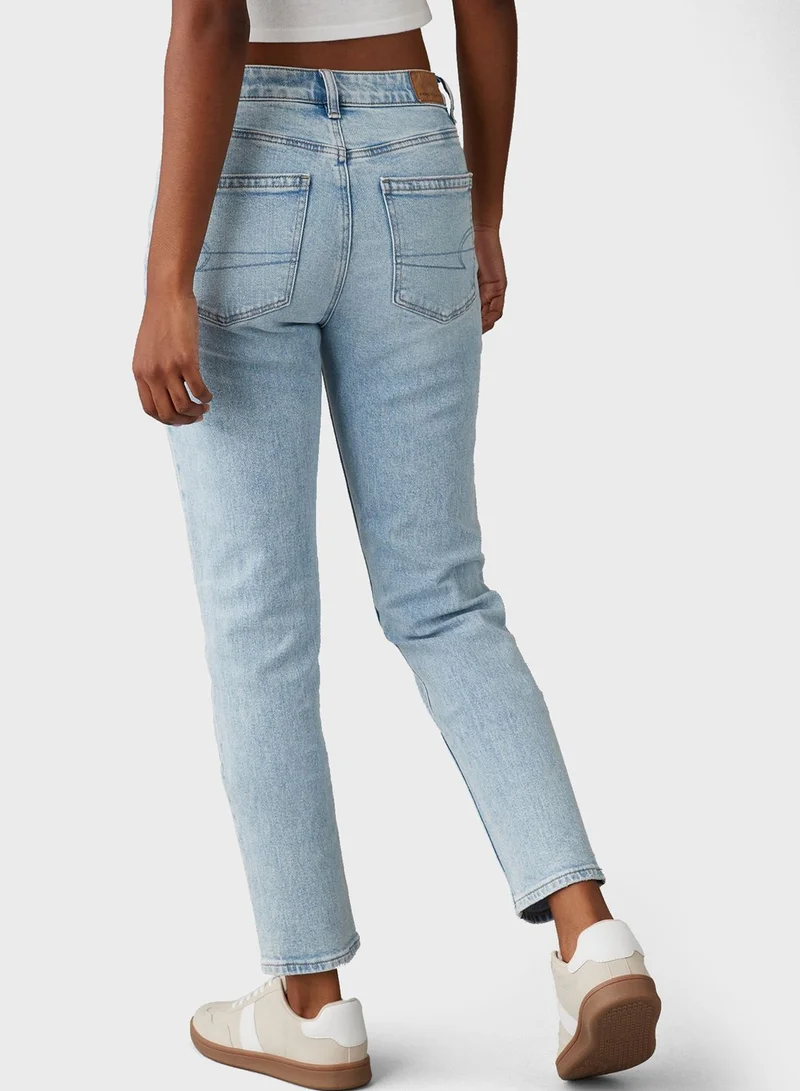 American Eagle Strigid High Rise Mom Jeans