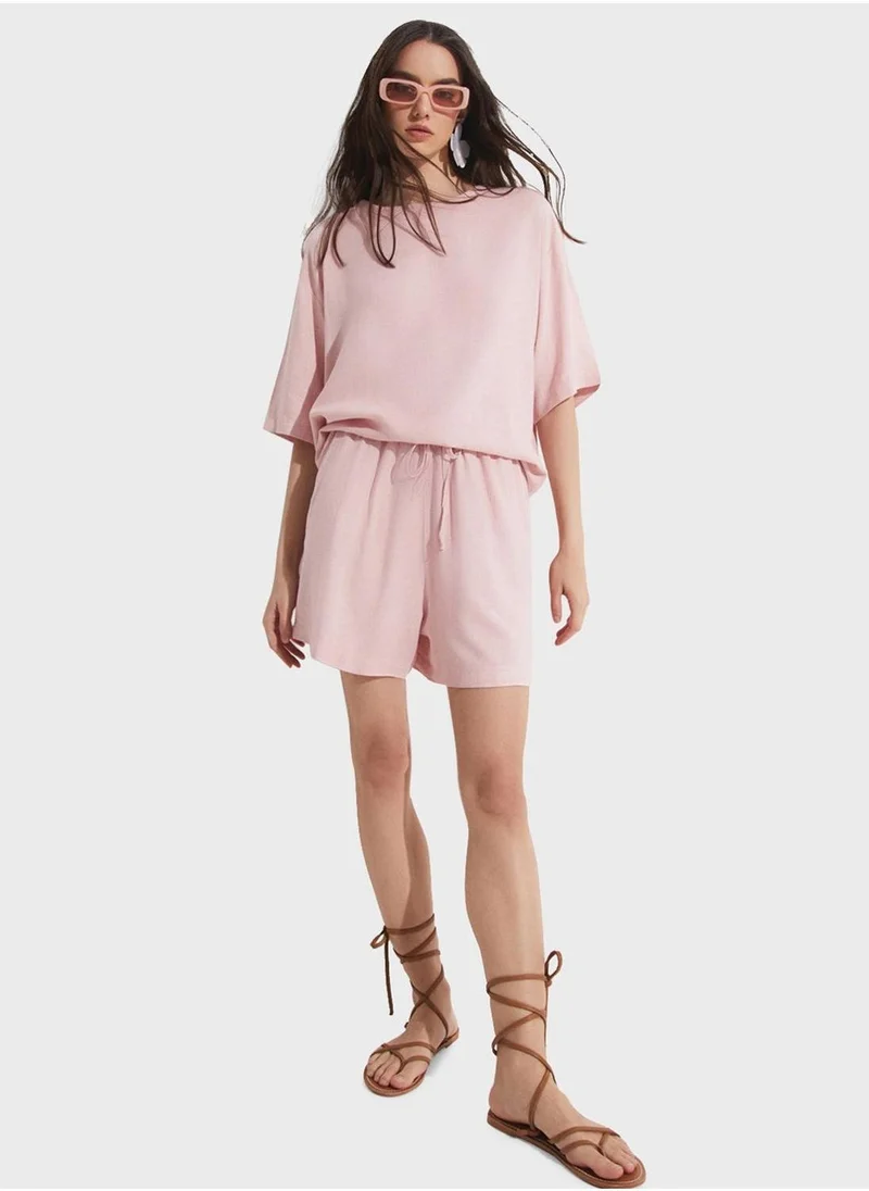 JUNE Crew Neck T-Shirt & Shorts Set