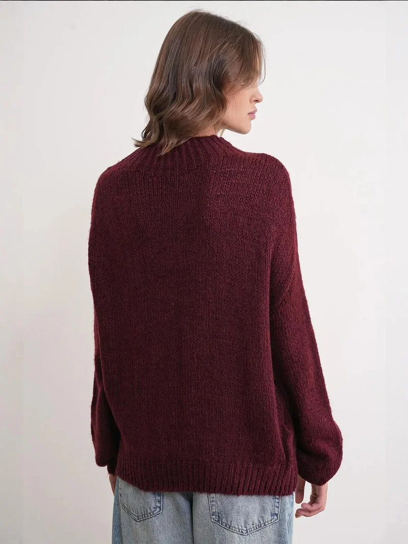 MixRay Burgundy Red Mixray Relaxed Fit Crew Neck Thick Knit Sweater for Women | Best Price UAE