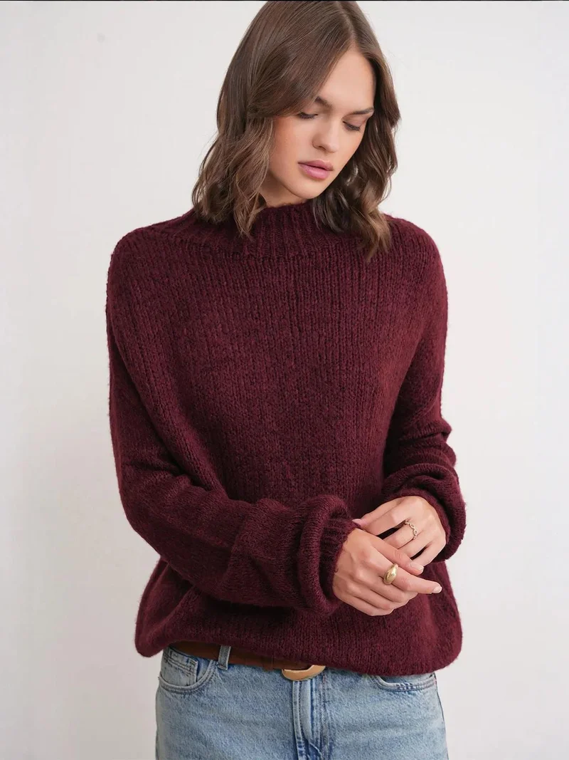 MixRay Burgundy Red Mixray Relaxed Fit Crew Neck Thick Knit Sweater for Women | Best Price UAE