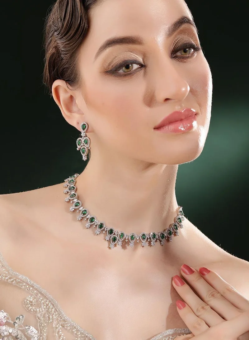 برياسي عقد وأقراط AD مرصعة بالأحجار