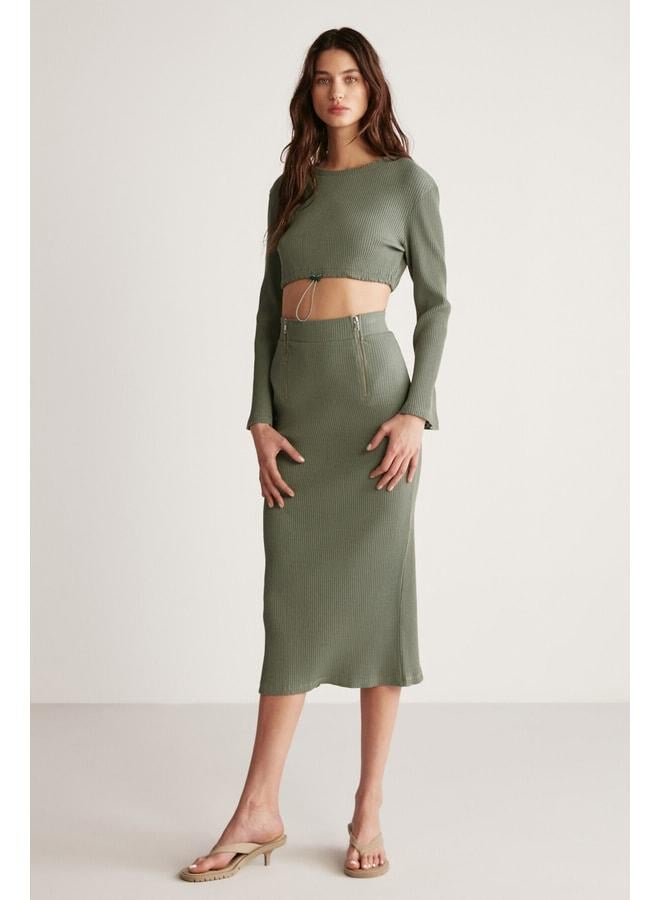 Ethiquet LAUREN Women's Slim Fit Zip-Detail Midi Khaki Skirt. - Image 1