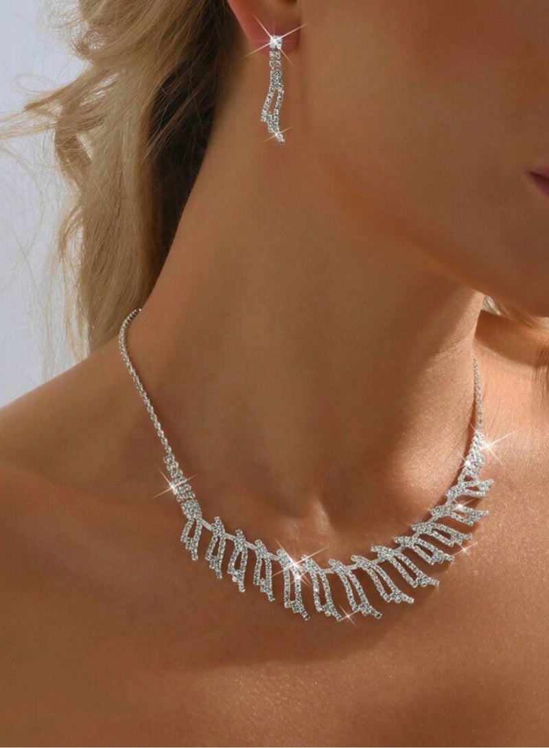 إيكوال طقم اكسسوارات نسائي مرصع بالزركون بتصميم أنيق ورائع - Image 1