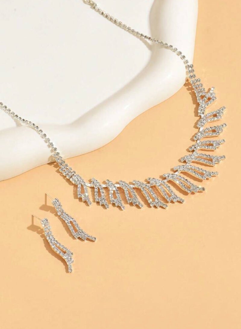 إيكوال طقم اكسسوارات نسائي مرصع بالزركون بتصميم أنيق ورائع - Image 3