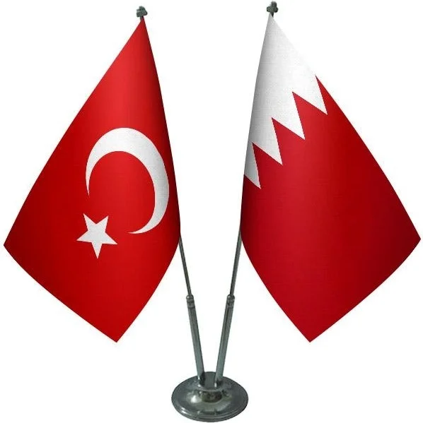 ساترنديزاين Desktop Bahrain Flag Turkish Flag Double Chrome Pole Table Flag Set