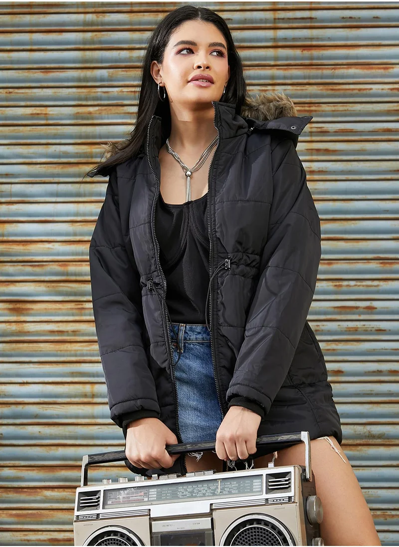 كامبوس سوترا Women's Black Puffer Jacket With Detachable Fur Hood