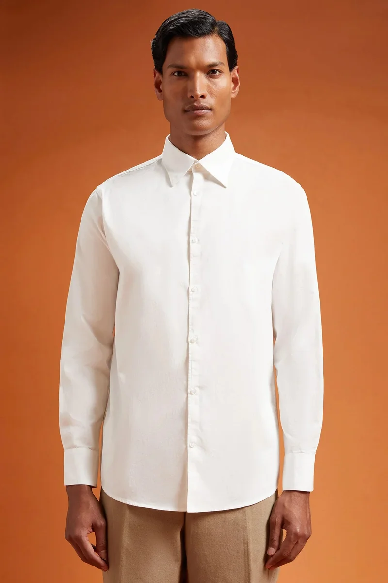 Men's comfort fit casual shirt with a classic collar in plain 100% cotton washed gabardine - Cream