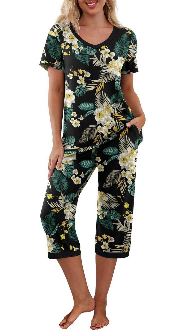 PrinStory Women's Pajama Set Short Sleeve Shirt and Capri Pants Sleepwear Pjs Sets with Pockets Large - Image 1